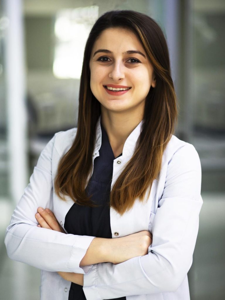 Tuğçe Celeloğlu Gültekin - Pedodontist