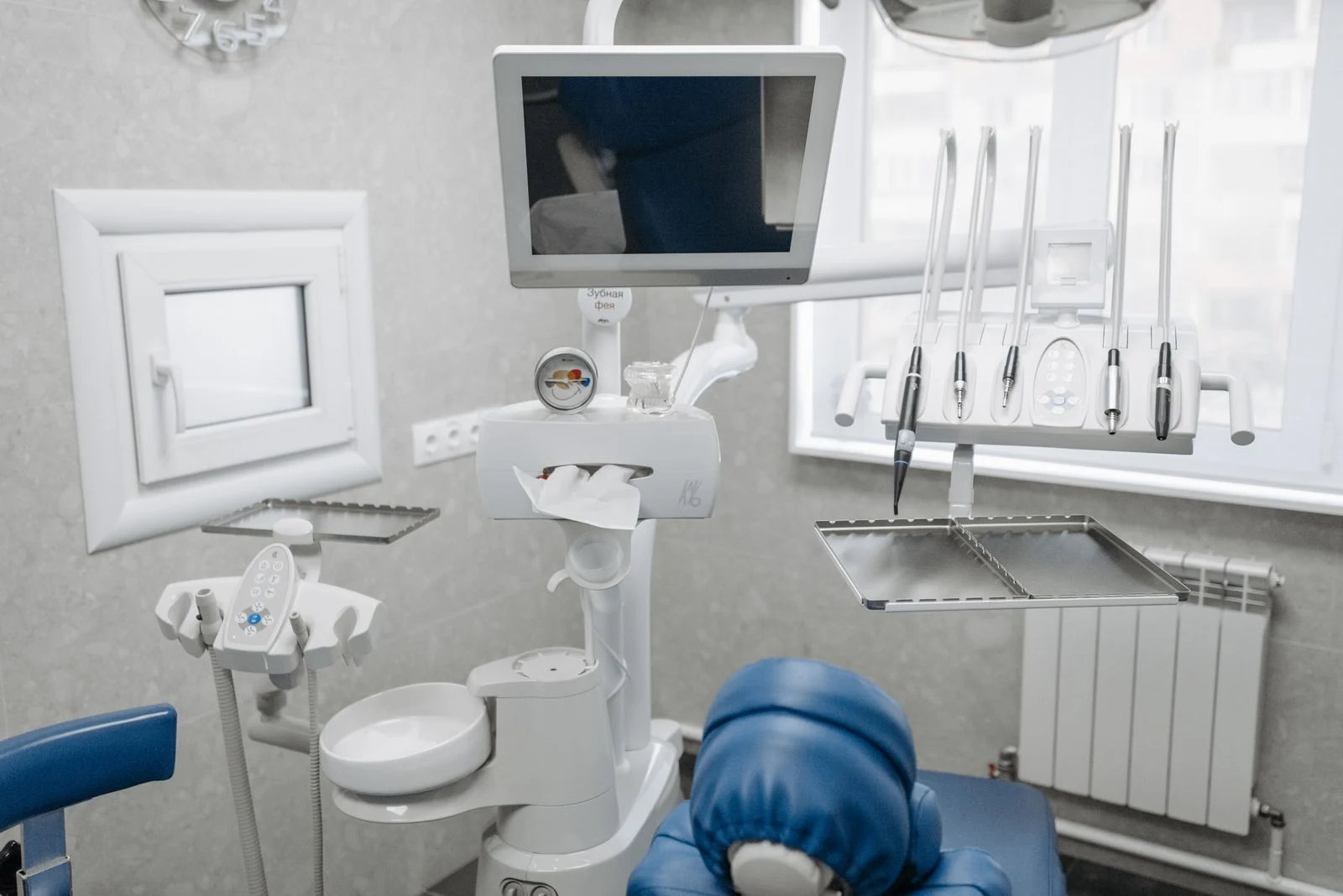 Treatment room used when patients ask why do Turkey teeth cost less